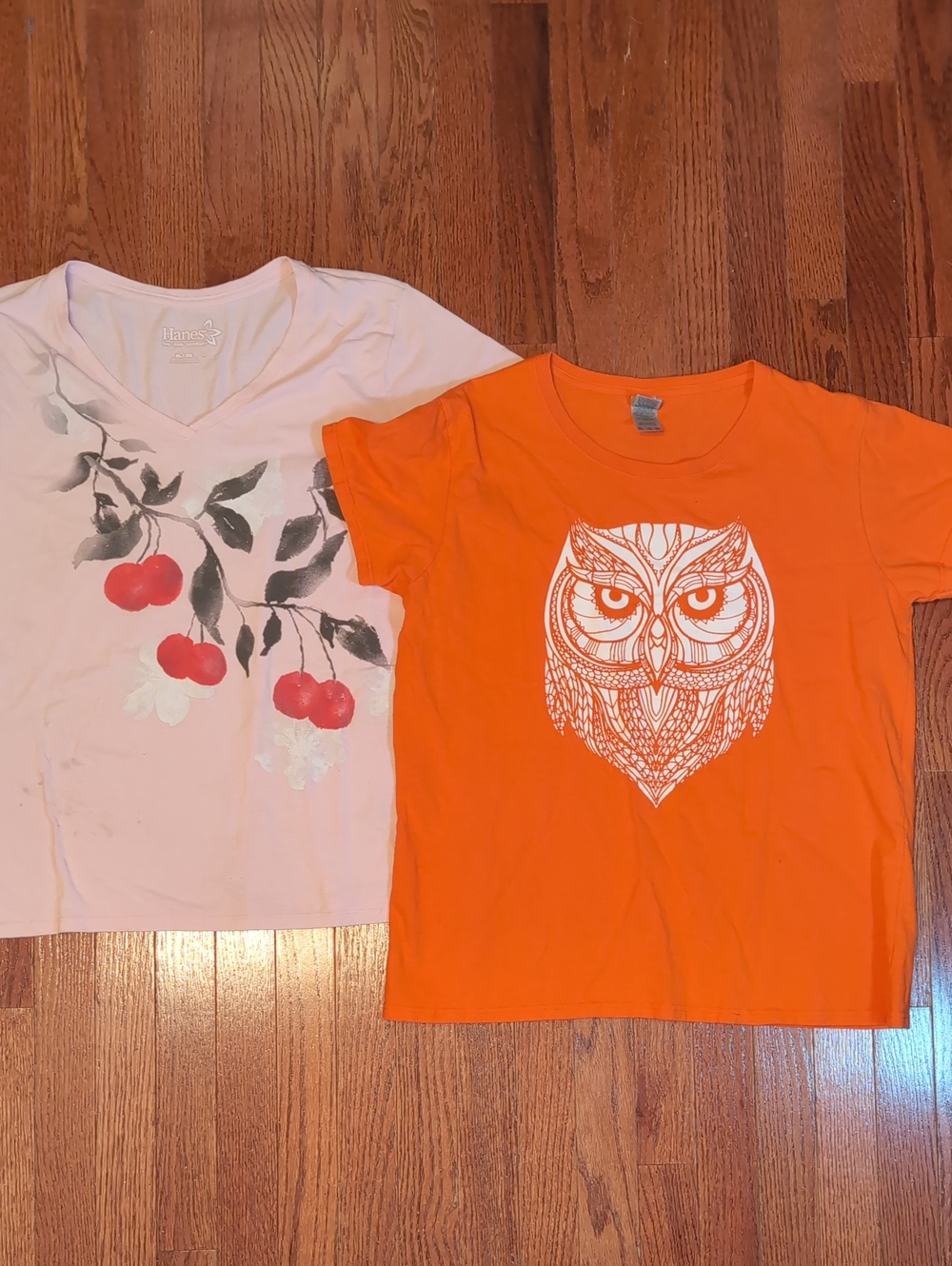 Women's Size XL Top Bundle Cherry's + Owl